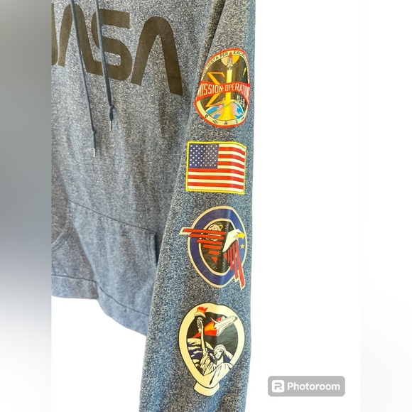 NASA Men’s Hoodie - Picture 4 of 7